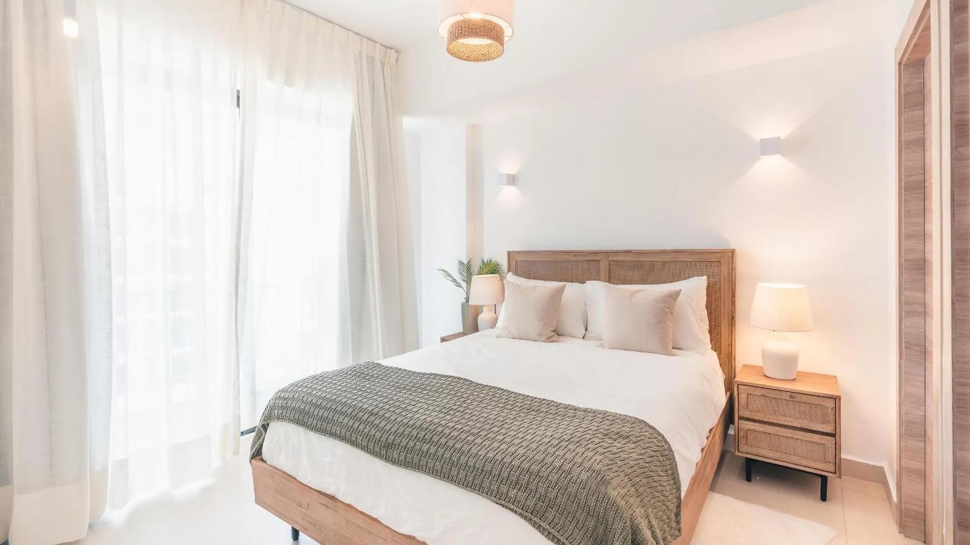 Апартаменты Cozy 1Br-Apartment With Terrace In Las Canas Пунта-Кана